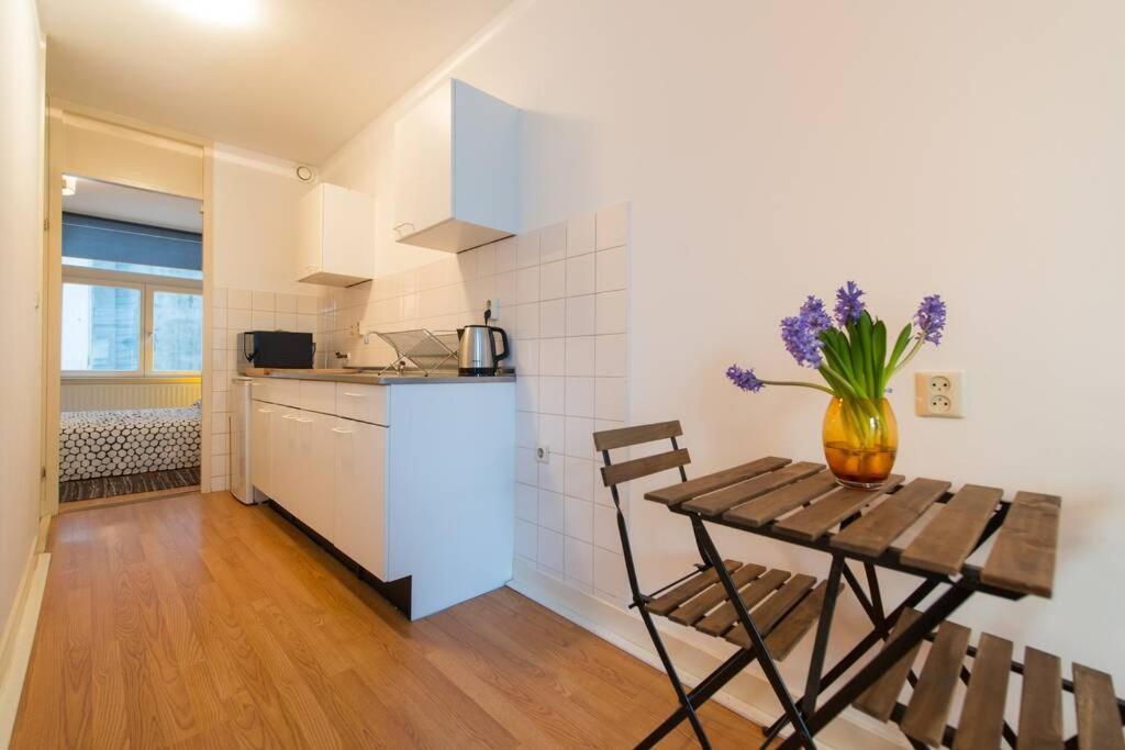 Charming Apartment In City Center 암스테르담 외부 사진
